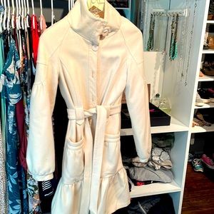 Women's ruffle bottom Ivory wool coat